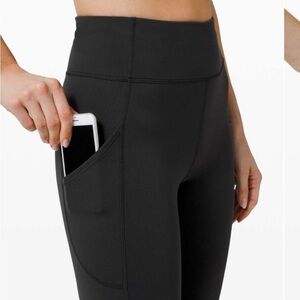 Lululemon Black High-Waisted Leggings with Pocket 28 in length size 4